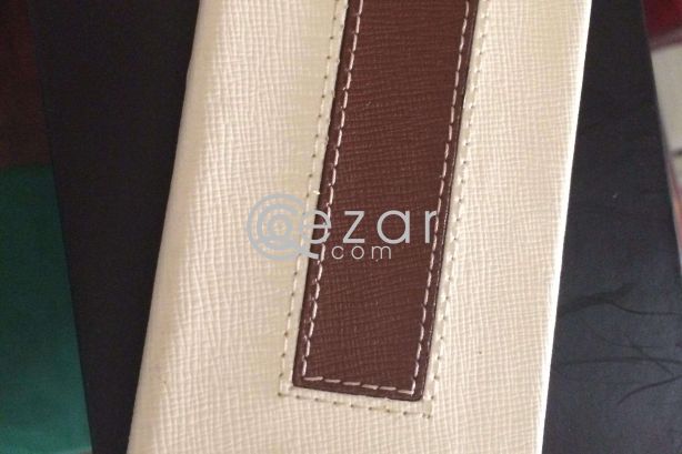 iPhone 4s cover photo 1