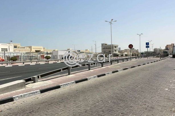 3 COMMERCIAL SHOPS IN BIN OMRAN photo %index%