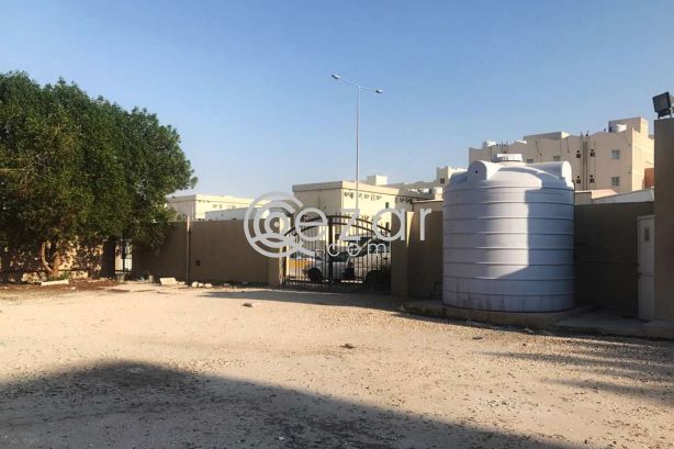 Amazing Labor Camp with Huge Private Land - صورة %index%