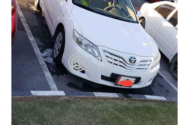 Camry GL model 2011 for sale photo 2