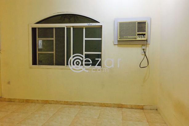 Flat Rent For Family(Hilal)Unfurnished photo %index%