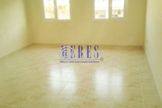 5 Bedroom Unfurnished Villa in Al Waab - صورة %index%