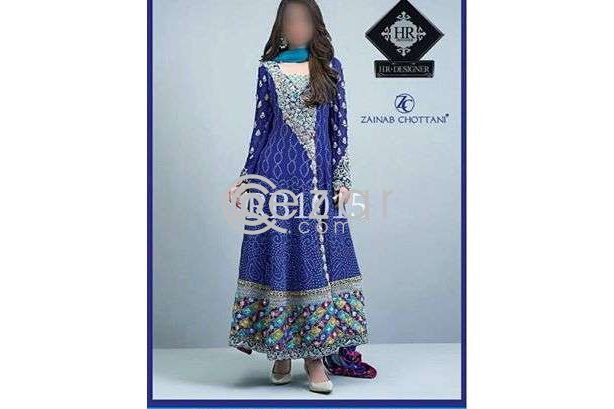 On hand heavy and Lawn dresses photo 4