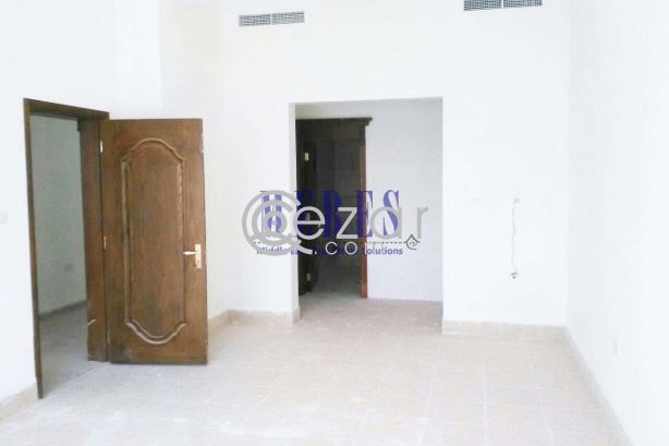 5 Bedroom Stand Alone Villa in Al Waab - صورة %index%