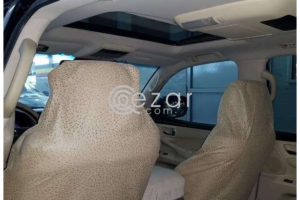 Lexus S LX570 model 2009 - صورة 5