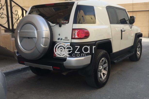 Toyota FJ 2014 - صورة 9