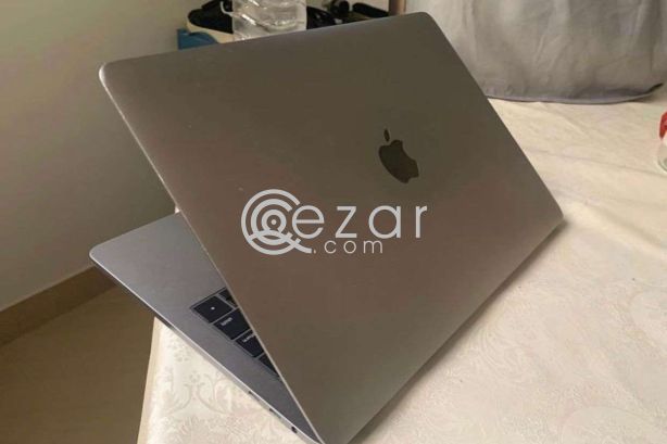 Macbook pro with touchbar 500 GB photo 7