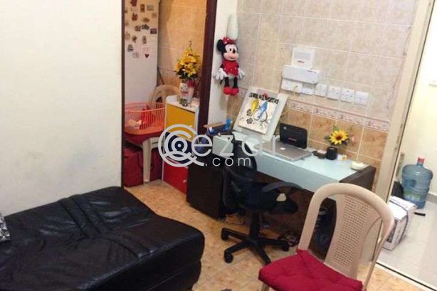 Spacious 1BHK and STUDIO available in al Thumama for families photo %index%