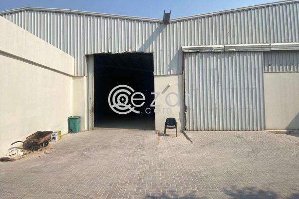 Warehouse Available in Old Industrial Area photo %index%