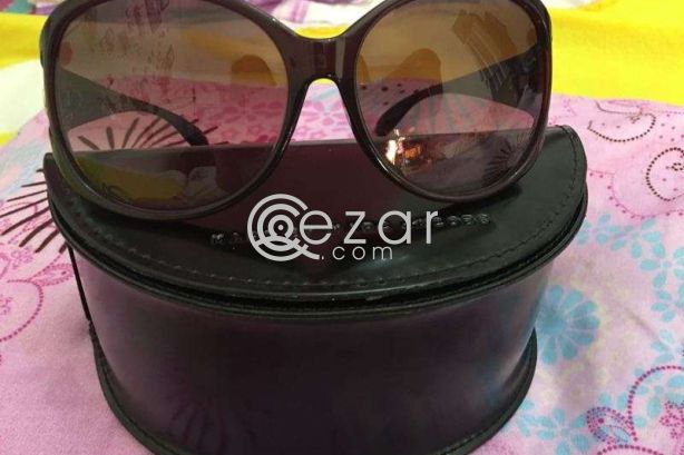 Authentic MARC JACOBS SG FOR WOMEN photo 3