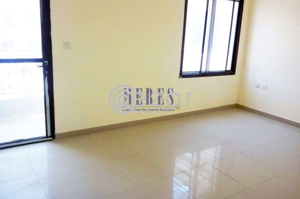 7 Bedroom Compound Villa in Ain Khaled - صورة %index%