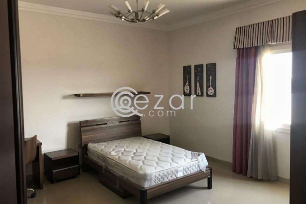 Villa for rent 2 hall, 5 bedrooms, 4 bathrooms and kitchen - صورة %index%