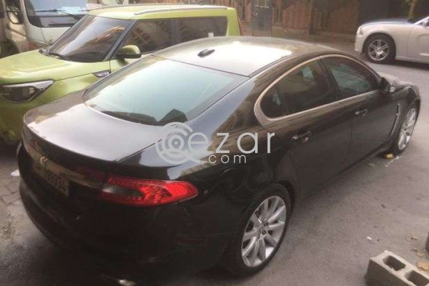 Jaguar XF 2009 photo 3