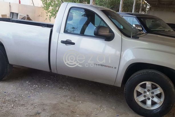 GMC SIERRA - صورة 4