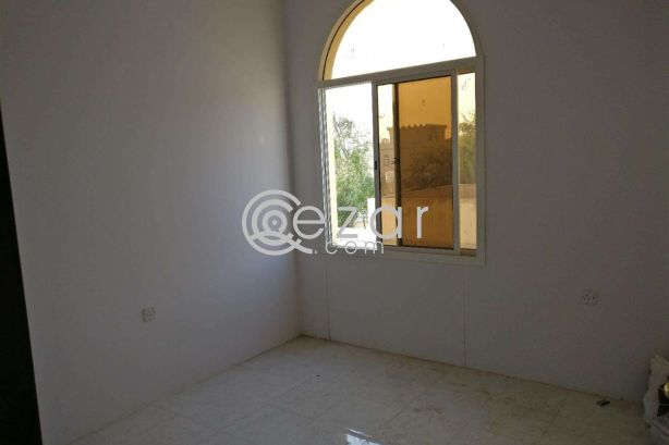 1 n 2 BHK Available in Aziziya (Ain Khalid Signal) - صورة %index%