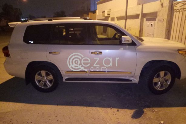 2015  Land Cruiser GXR for urgent sale photo 1