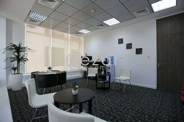 للايجار مكاتب مفروشة في بيزنس سنتر بالدائري الثالث photo %index%