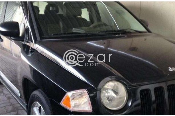 2007 Jeep Compass photo 2