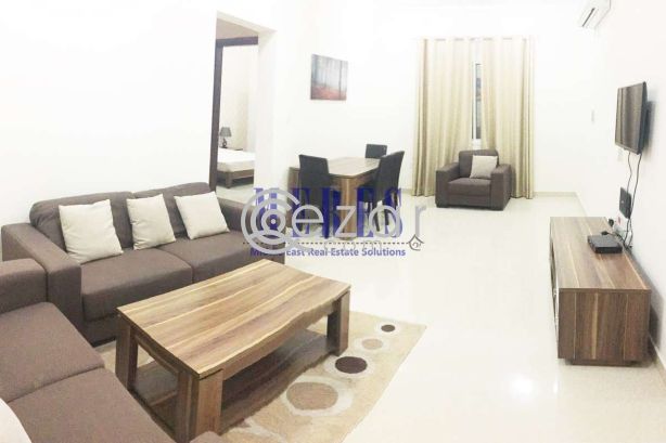 1 BHK Fully Furnished Flat in Mugalina photo %index%
