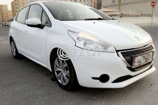 Peugeot 208 Model 2013 - صورة 4