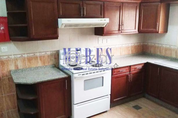 3 Bedroom Semi Furnished Compound Villa in Muaither - صورة %index%