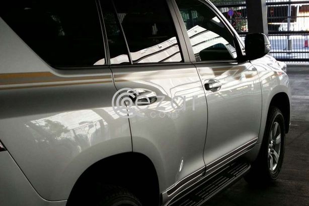 Toyota Land Cruiser Prado 2017 photo 1