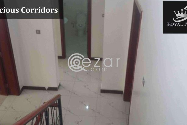 Brand New Ex-Bachelor 7 Bedroom 5 Bathroom Semi-furnished Compound Villa in Ain Khalid Near Ain Khalid Gate - صورة %index%