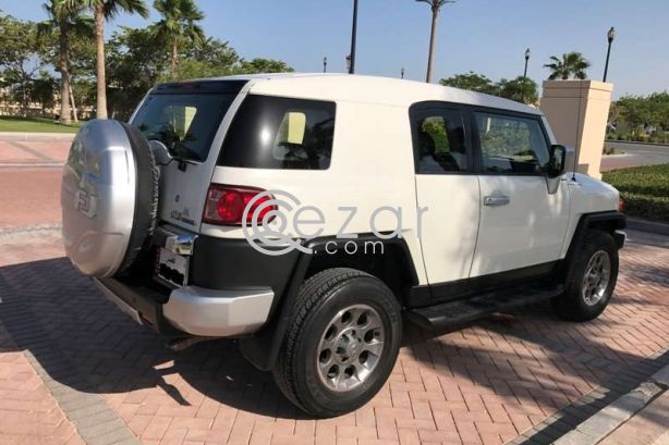 2013 Toyota FJ Cruiser photo 3