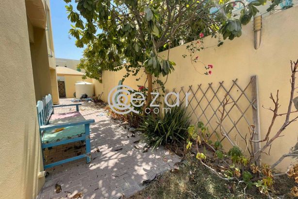 Compound Villa with a Private Pool - صورة %index%