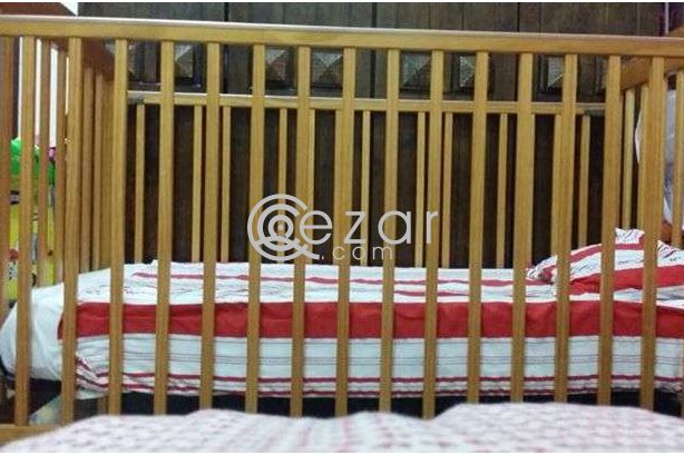 Baby cot  in good condition photo 3
