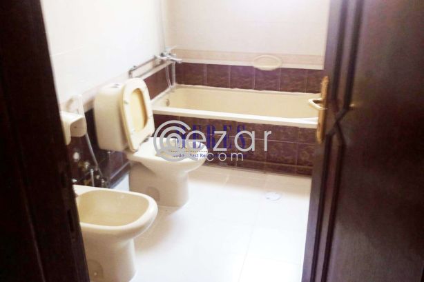 3 Bedroom Compound Villa in Abu Hamour - صورة %index%