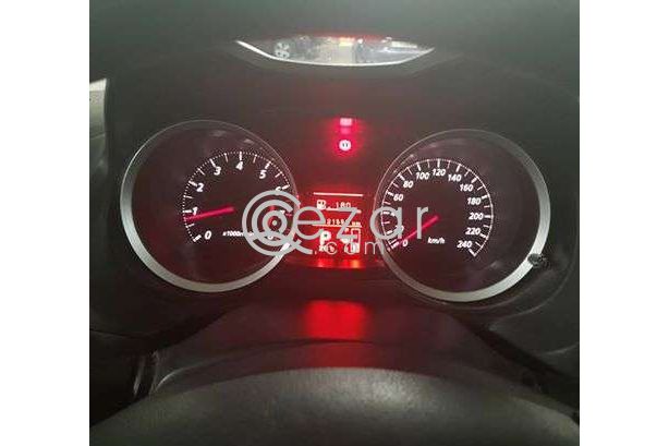 Mitsubishi Lancer 2000 CC model 2013 - صورة 2