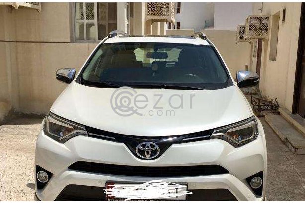 Toyota RAV4 2016 Full Options Excellent Condition - صورة 1