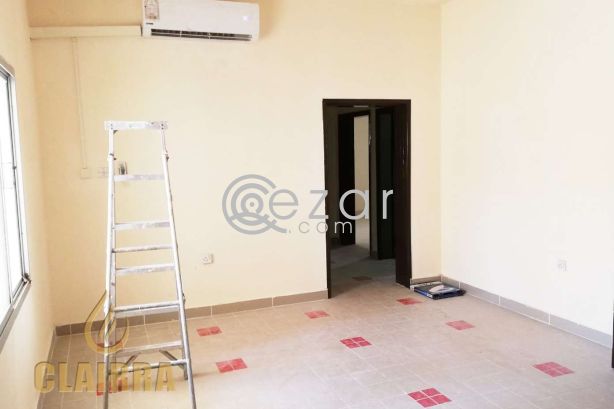 Spacious, Clean and Renovated 6 BR Villa - صورة %index%