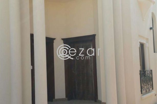 Super Luxurious!! 6 bedrooms villa for rent in Al Wakrah - صورة %index%