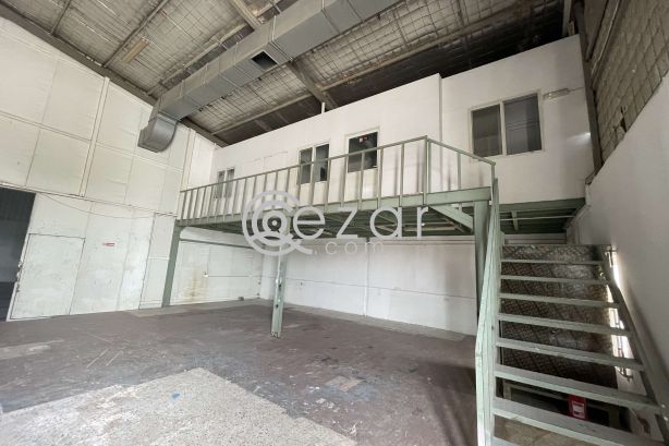 Close storage for rent in industrial area - صورة %index%