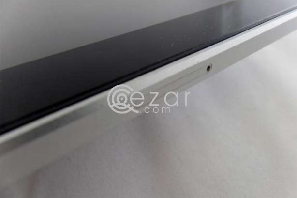 Apple IPad 1 64GB 3G with sim card photo 2