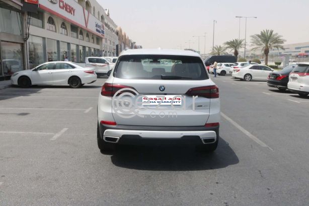 BMW X5 - 2022 photo 2