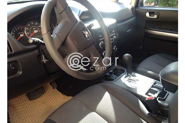 For SALE 2010 Mitsubishi Endeavor Sport Utility Crossover/AT photo 1