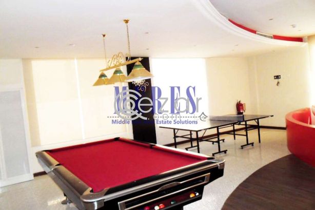 5 Bedroom Villa in A Compound in Muraikh - صورة %index%