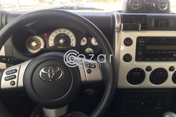 Toyota FJ 2014 - صورة 8