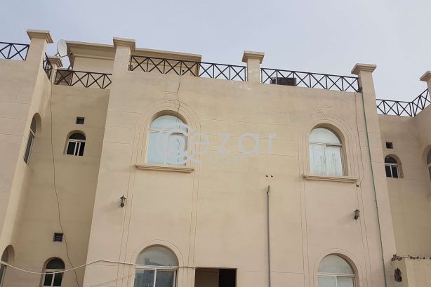 2 bedrooms/hall kitchen/2 bathrooms house for rent - صورة %index%