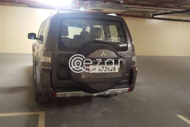 2011 Mitsubishi Pajero 43500 km single owner - صورة 2