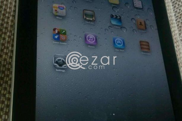 Apple IPad 1 64GB 3G with sim card photo 1