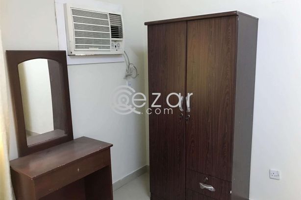 Fully furnished executive bachelor accommodation - صورة %index%