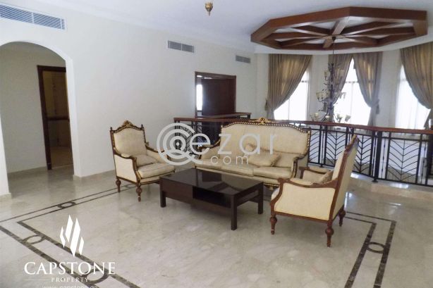 Furnished 4-Bedroom Villa with Amazing Lagoona View photo %index%