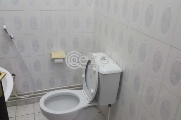 SPACIOUS 2 BEDROOM HALL APARTMENT IN NAJMA C RING ROAD - صورة %index%