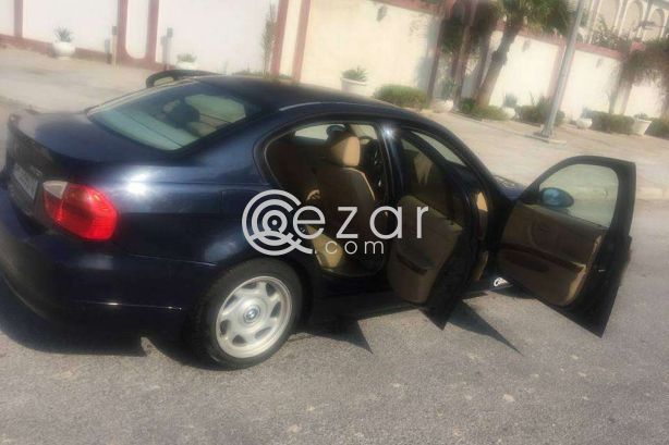 BMW 320i for sale in excellent condition photo 1
