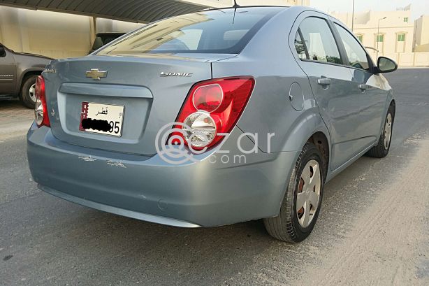 Chevrollet sonic. perfect full option - صورة 4