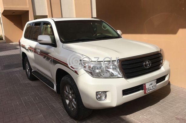 2013 Toyota Land Cruiser GX (Full Dealer Service History) photo 2